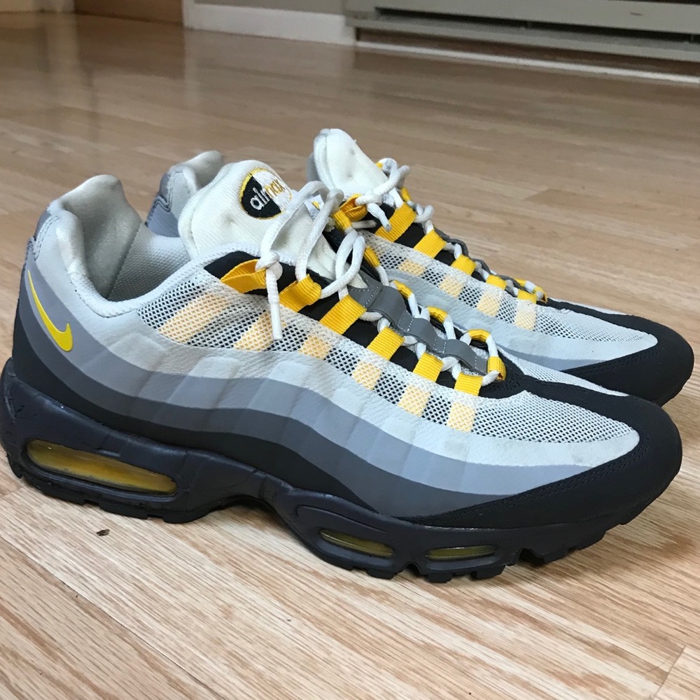 Men’s Nike Air Max 95 in Tour Yellow